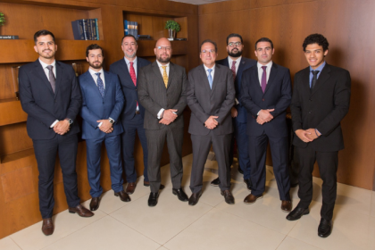 Recuperação judicial e extrajudicial: Rodrigo Gonçalves Pimentel explica as diferenças e seus impactos no mundo empresarial.