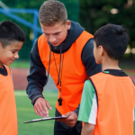 Torneios interséries: Guia de organização e arbitragem com a experiência e visão estratégica de Sérgio Bento De Araújo.
