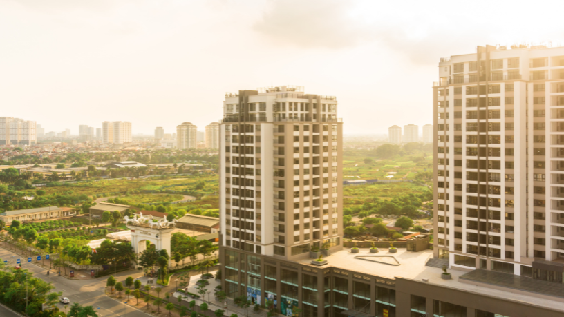 Alex Nabuco dos Santos destaca a importância de revisar teses imobiliárias a tempo.