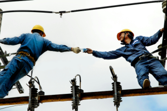 Matheus Vinicius Voigt mostra como inovação na gestão de obras elétricas reduz custos em infraestrutura urbana.